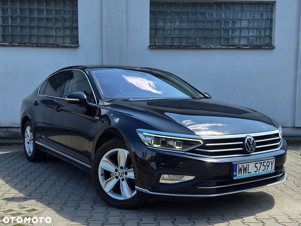 Volkswagen Passat 1.5 TSI EVO Elegance DSG - 1