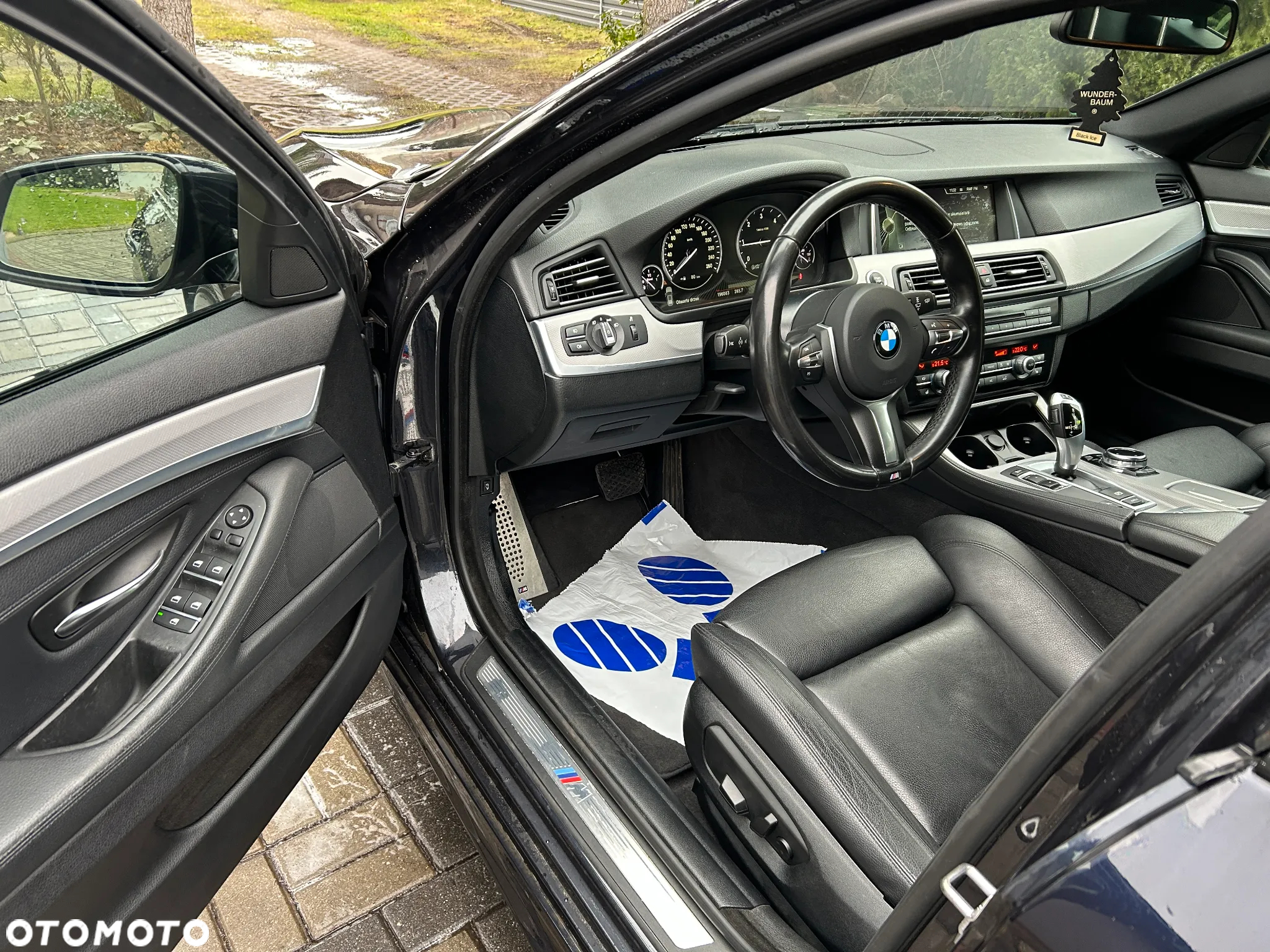 BMW Seria 5 520d xDrive - 8