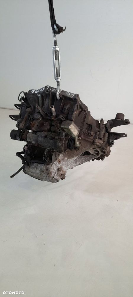 SKRZYNIA BIEGÓW TOYOTA AURIS I E15 1.4 D4D 31115-02030 - 4