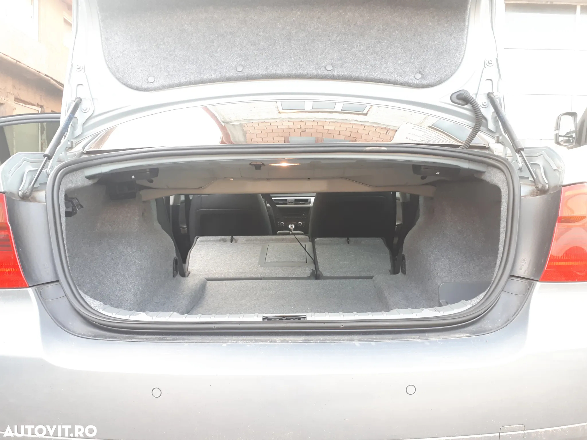 BMW Seria 3 320d - 15