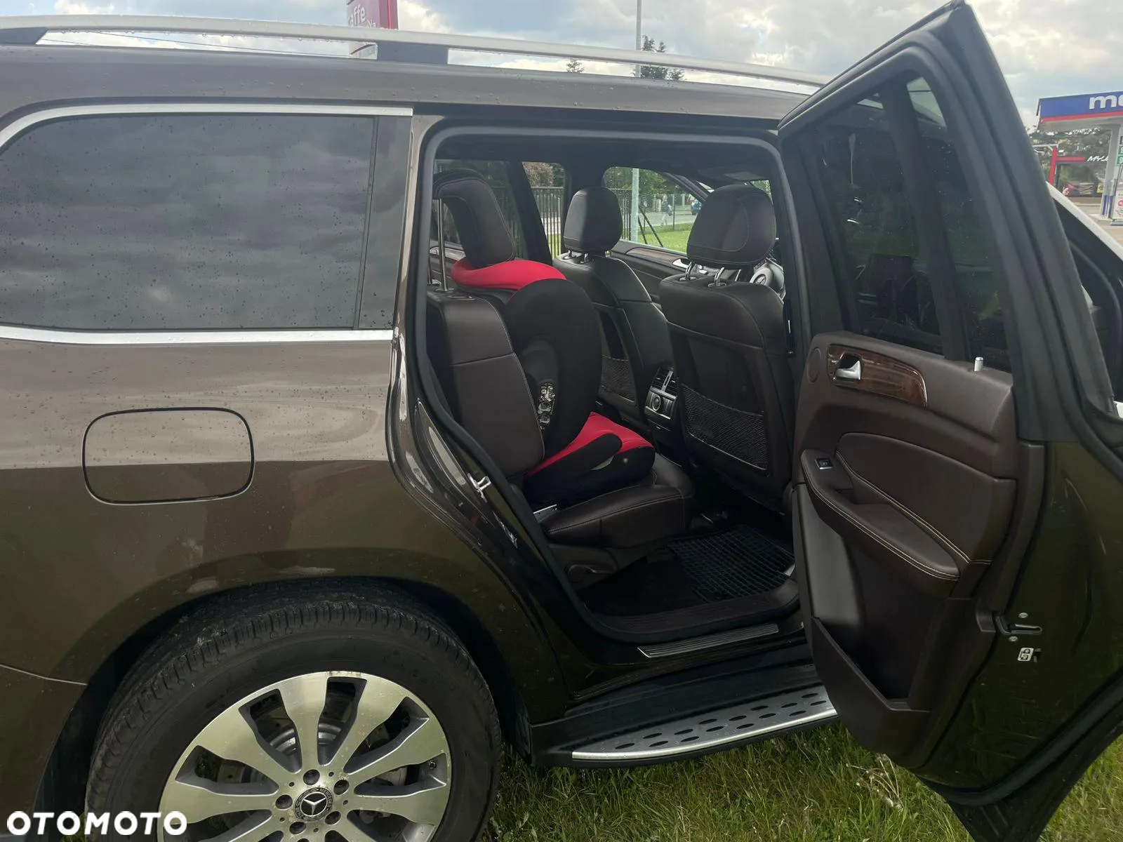 Mercedes-Benz GLS - 31