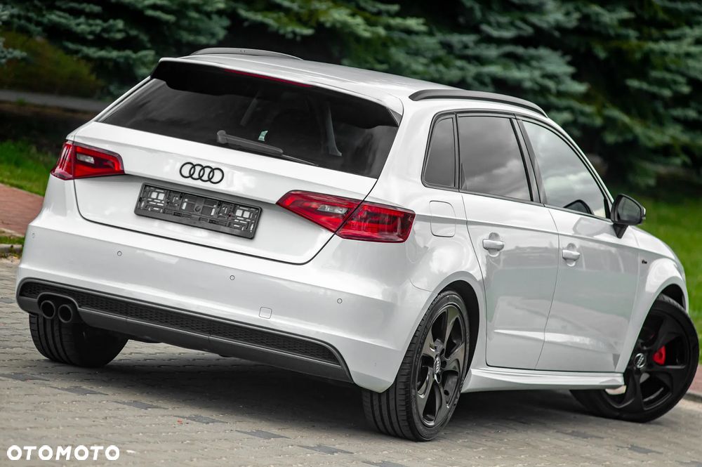 Audi A3 Sportback 2.0 TDI quattro S line Sportpaket - 17