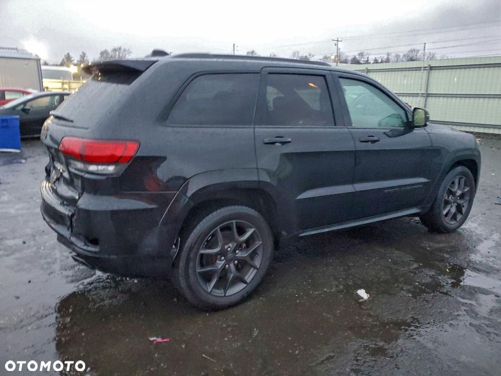 Jeep Grand Cherokee - 4