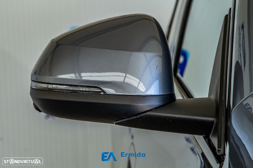 BMW X2 sDrive20i - 13