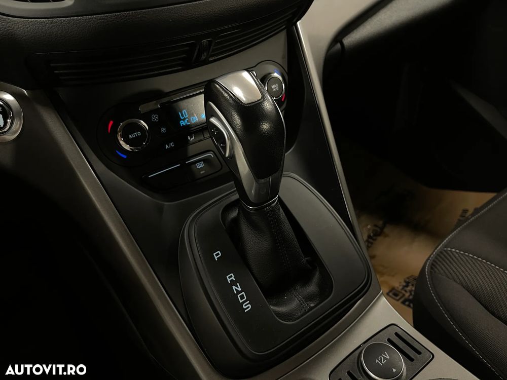 Ford Kuga 2.0 TDCi 4WD Powershift Trend - 22