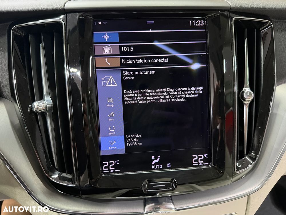 Volvo XC 60 T8 Twin Engine AWD Momentum - 9