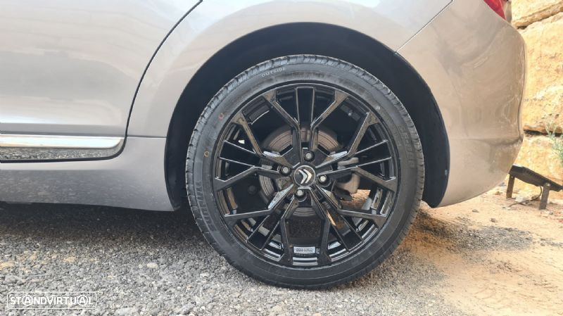 DS DS5 - 53