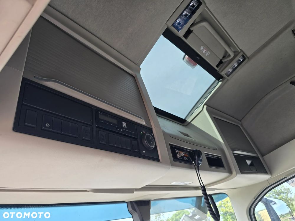 Volvo I-SAVE 460 - 15