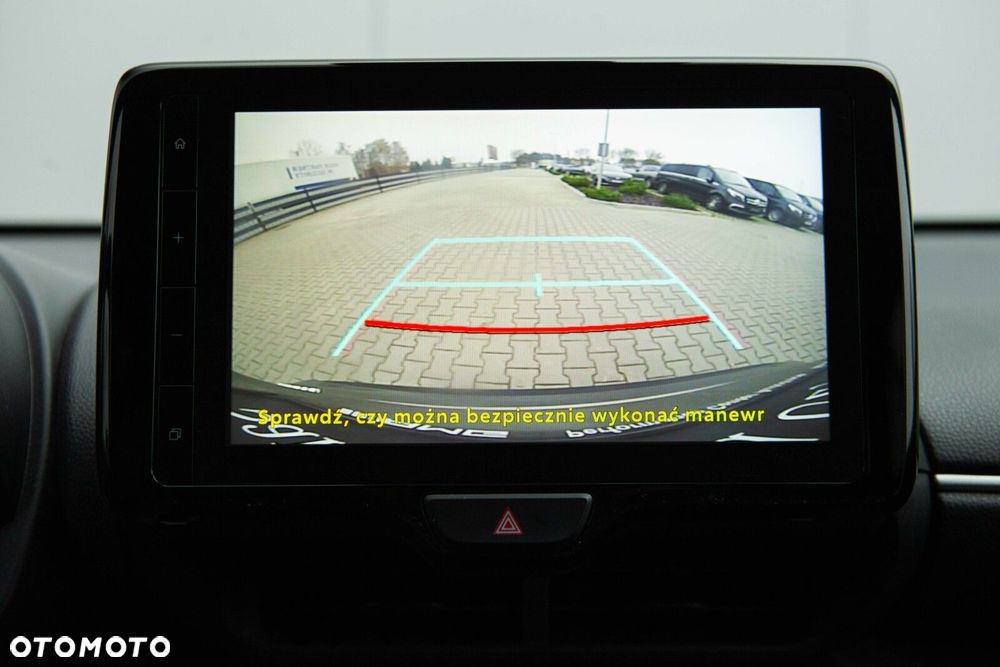 Toyota Yaris Cross - 32