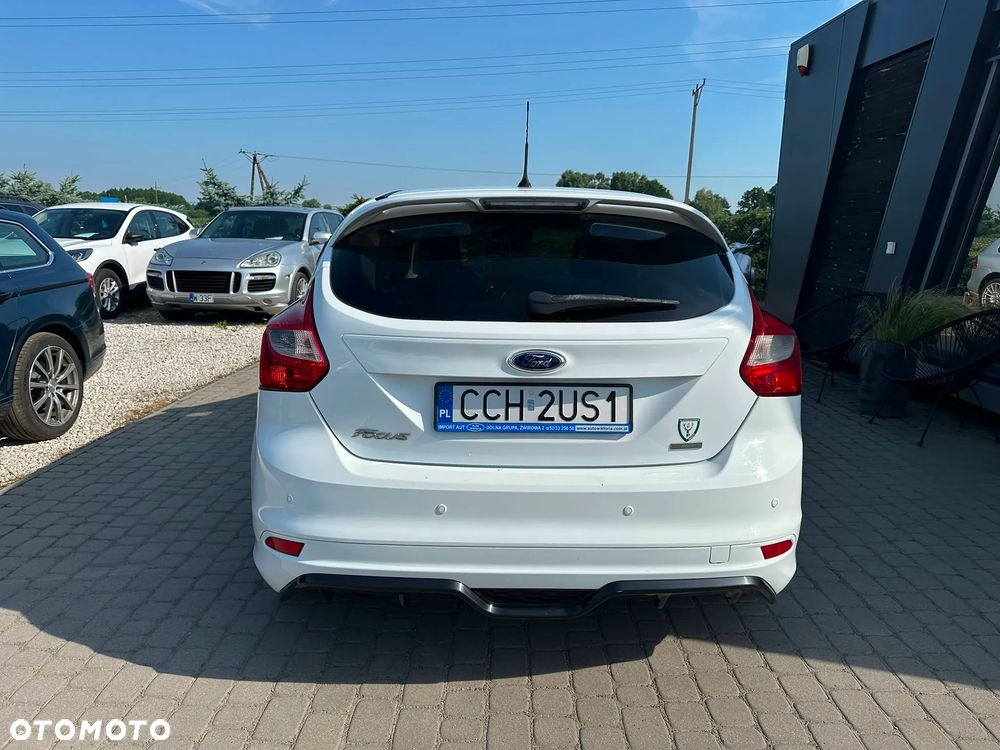 Ford Focus 1.0 EcoBoost Trend Sport - 9