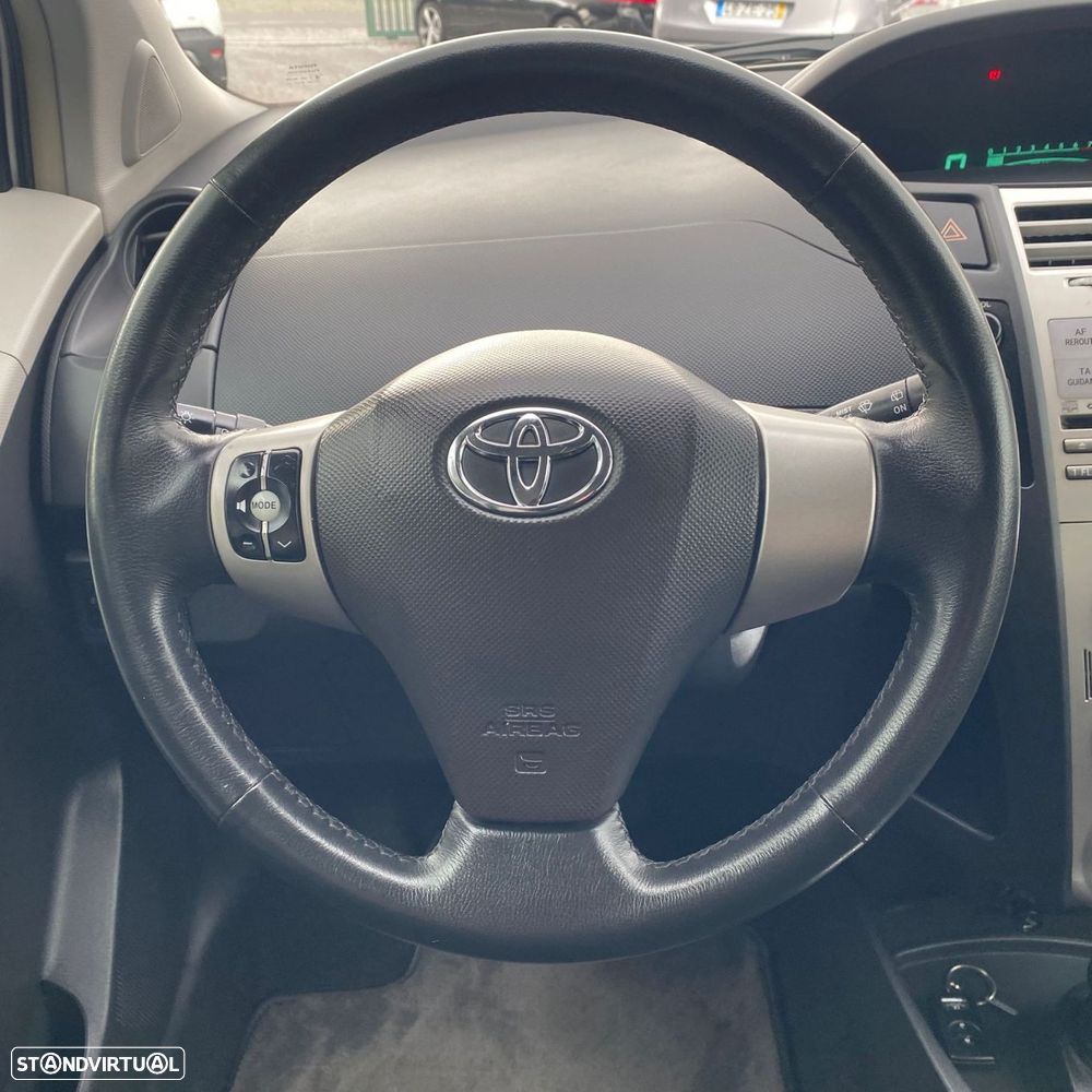 Toyota Yaris 1.0 VVT-i Sol High Pack MMT - 21