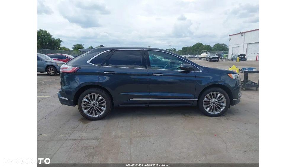 Ford Edge - 6