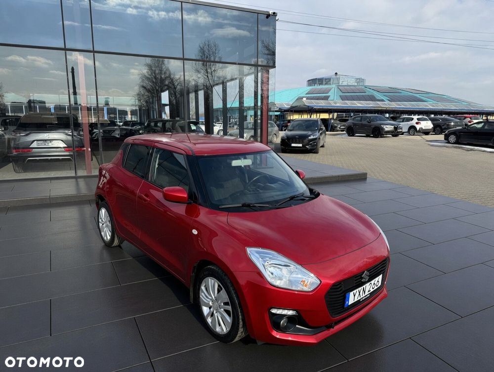 Suzuki Swift 1.2 Premium Plus - 7