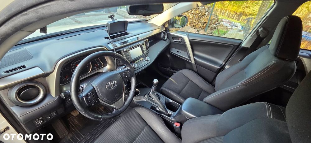 Toyota RAV4 2.0 D-4D 4x4 - 14