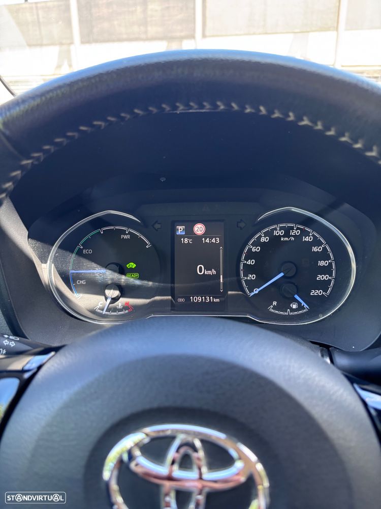 Toyota Yaris 1.5 HSD Comfort+P.Style - 29