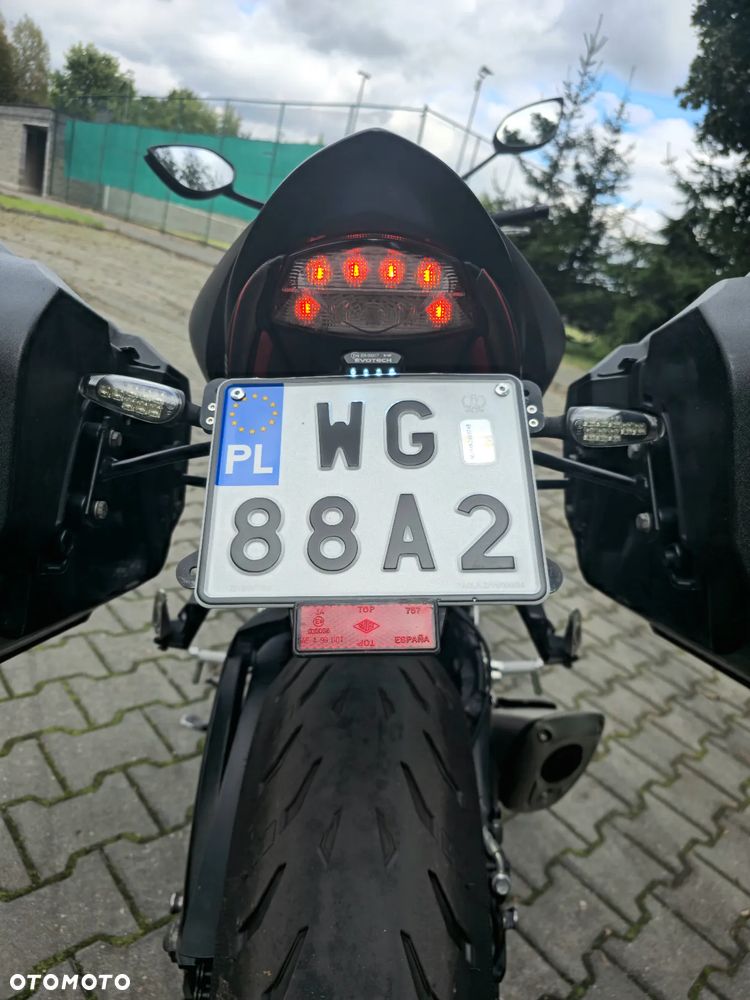 Suzuki GSX 1000 - 7