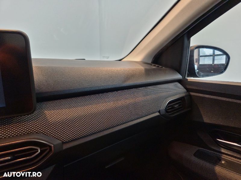 Dacia Logan TCe 90 CVT Comfort - 25