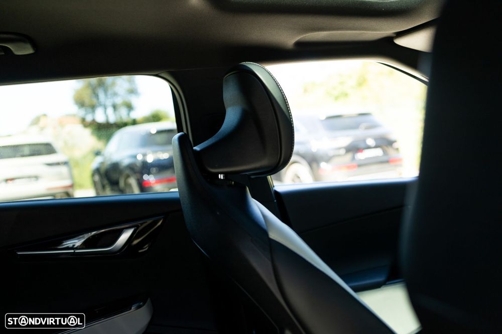 Kia EV6 77.4 kWh GT-Line+SRF - 32