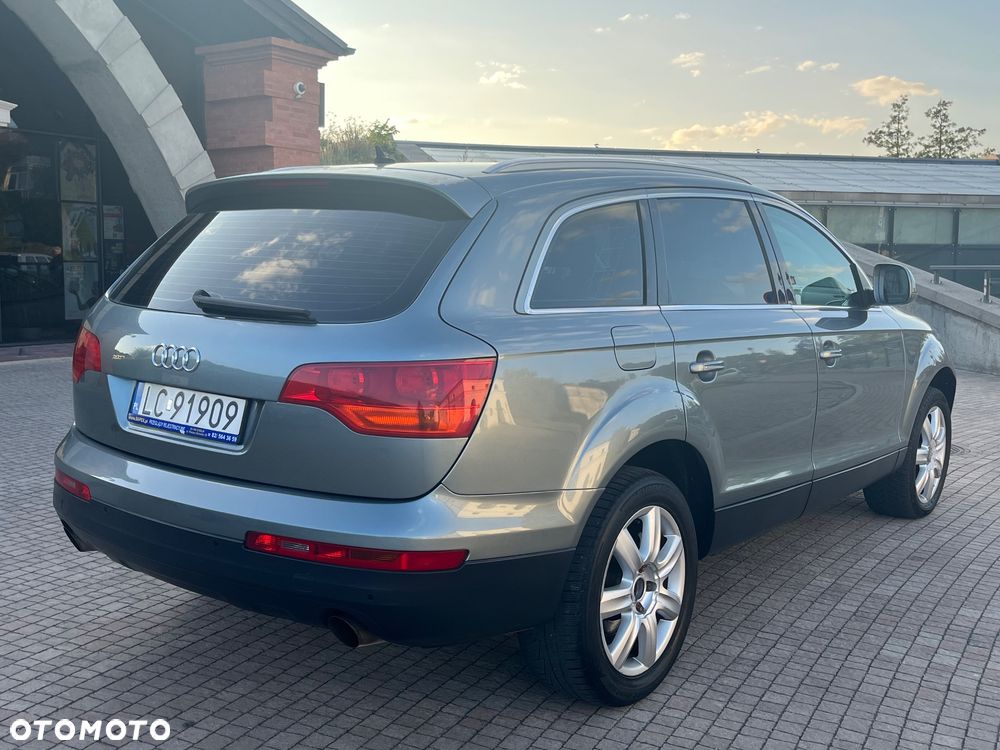 Audi Q7 - 2