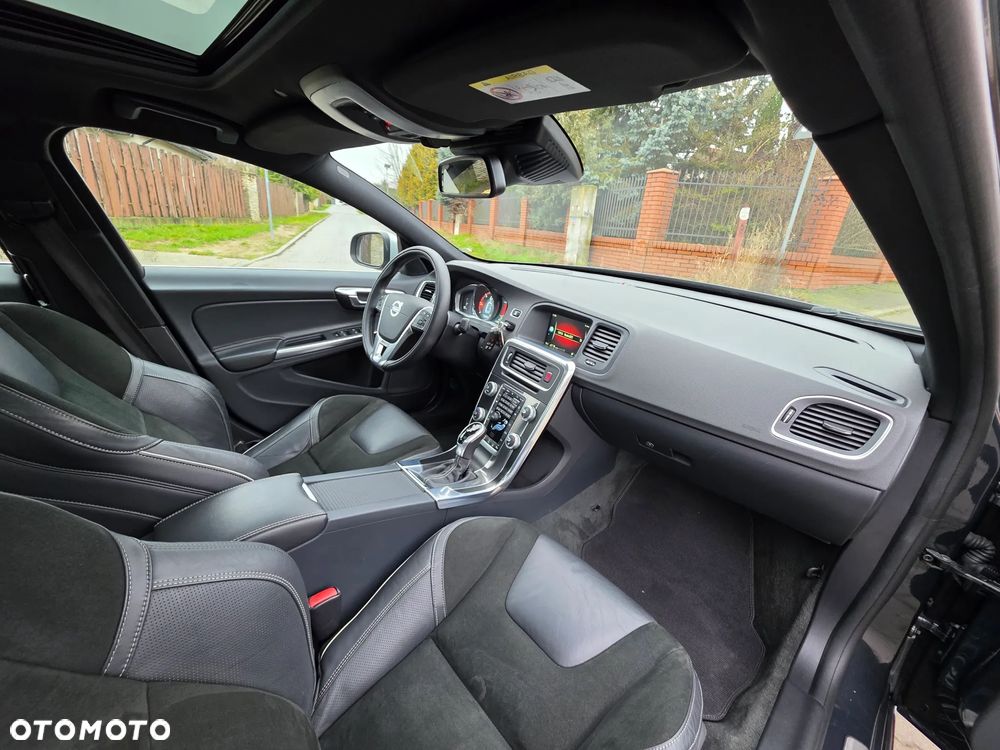 Volvo S60 D4 Geartronic Summum - 37