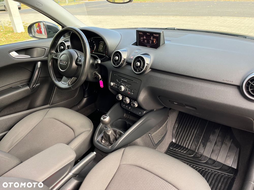 Audi A1 3-drzwiowe 1.2 TFSI Attraction - 21