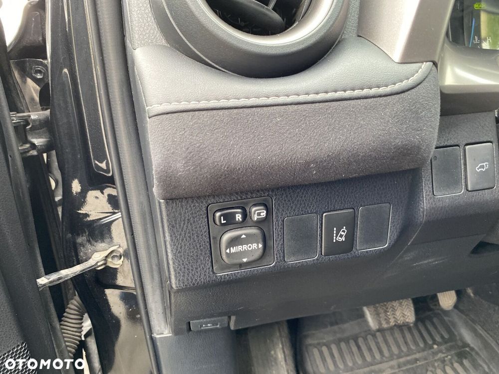 Toyota RAV4 Hybrid Premium 4x2 - 20