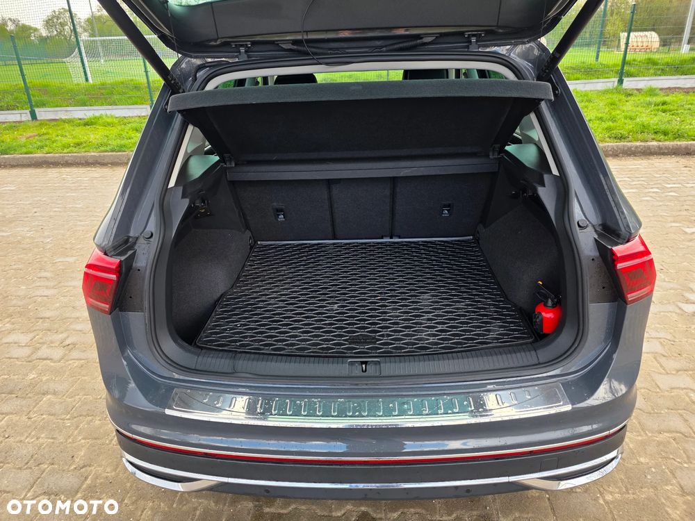 Volkswagen Tiguan 2.0 TSI 4Mot Elegance DSG - 9