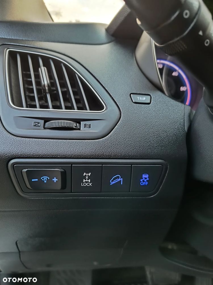 Hyundai ix35 2.0 CRDi 4WD Automatik Premium - 13