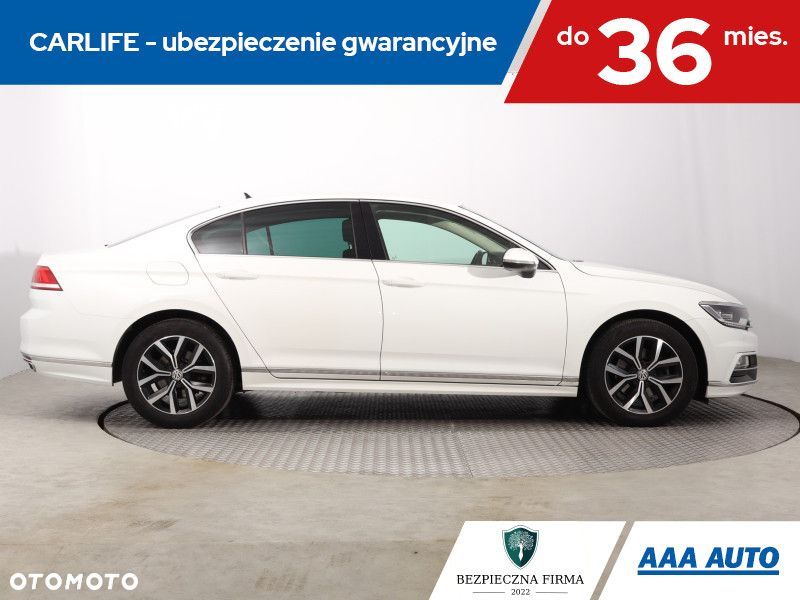 Volkswagen Passat - 7