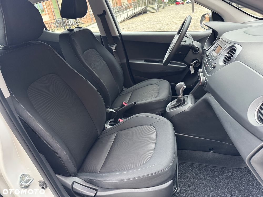 Hyundai i10 1.0 Automatik Classic - 25