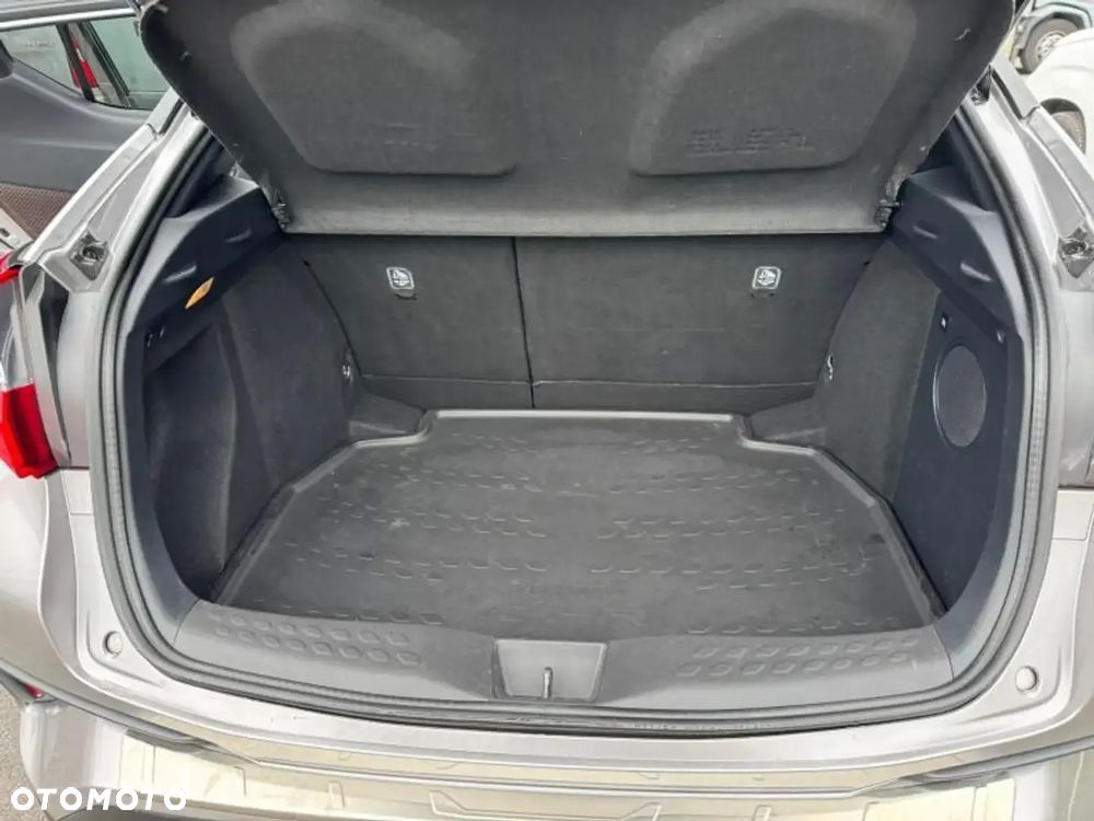 Toyota C-HR 1.2 T Premium - 17