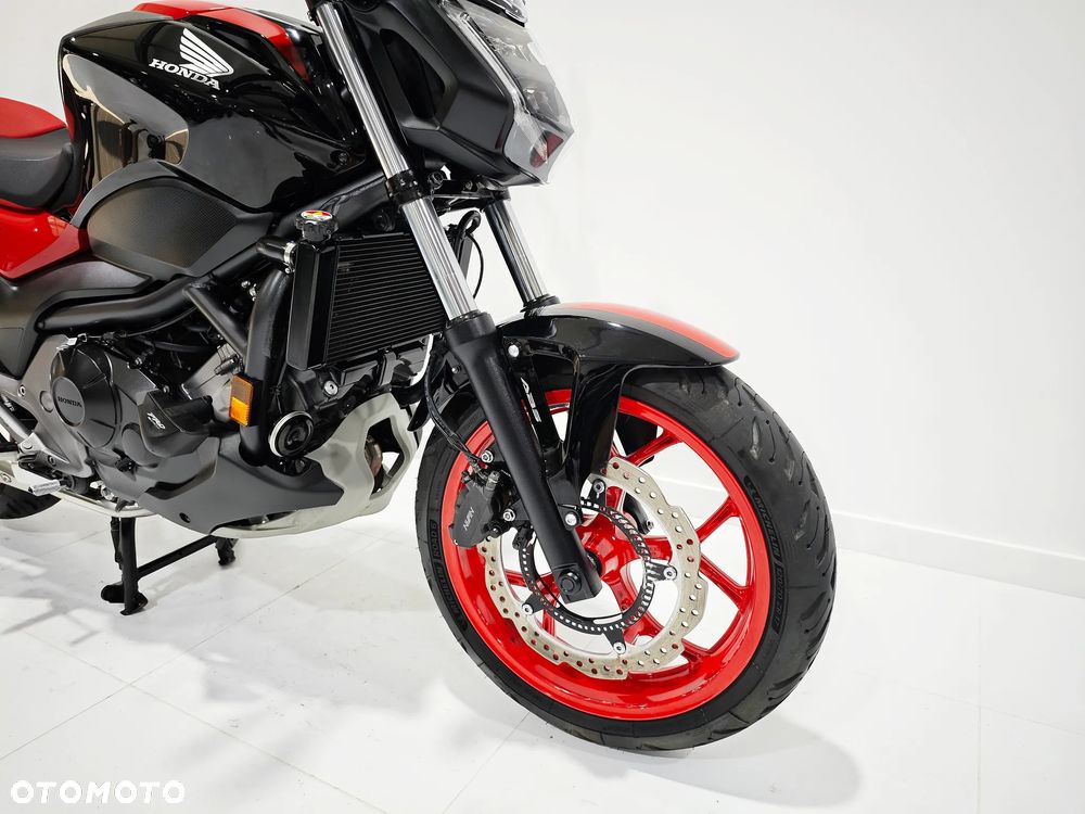 Honda NC - 8