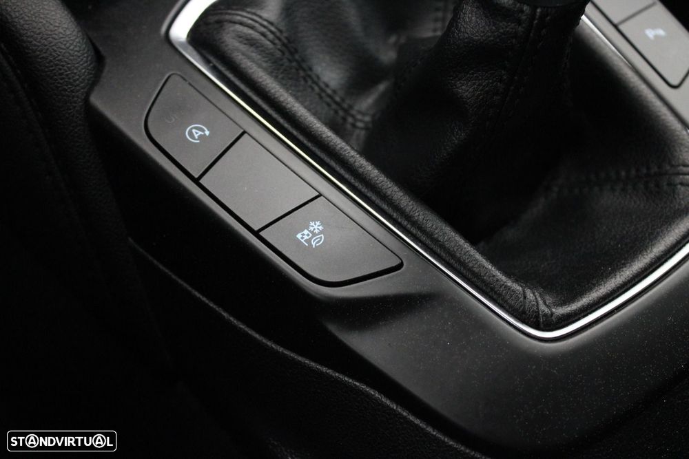 Ford Kuga 1.5 TDCi EcoBlue Titanium - 22