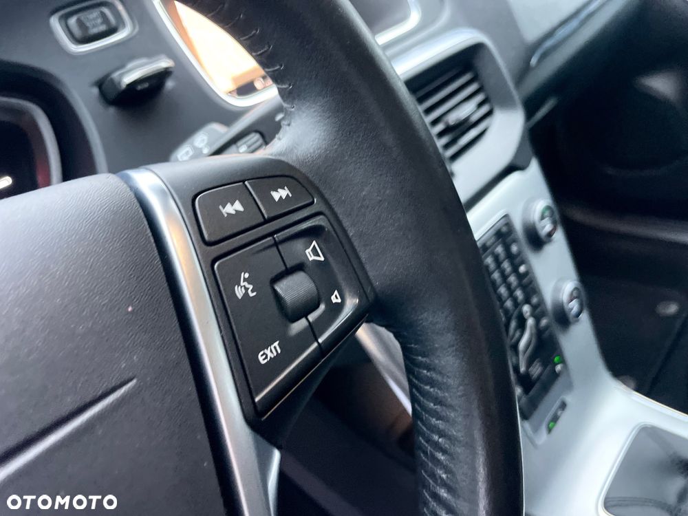 Volvo V40 D2 Drive-E Inscription - 22