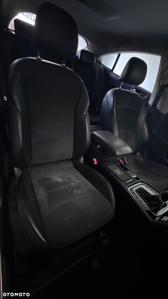 Volkswagen Arteon 2.0 TDI SCR Elegance DSG - 24