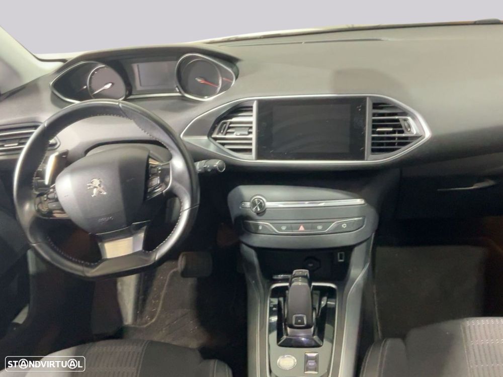 Peugeot 308 PureTech 130 EAT8 Allure Pack - 3