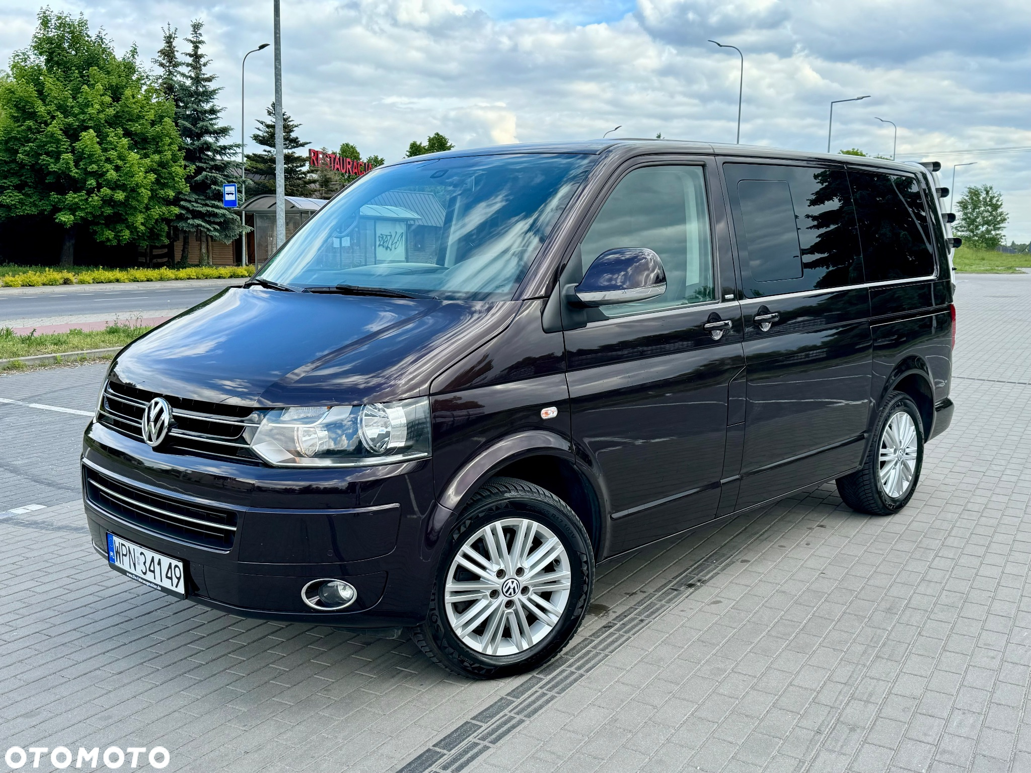 Volkswagen Multivan - 4