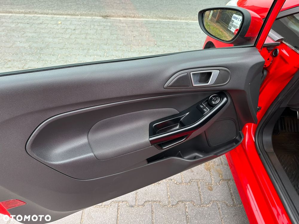 Ford Fiesta 1.6 EcoBoost ST - 8