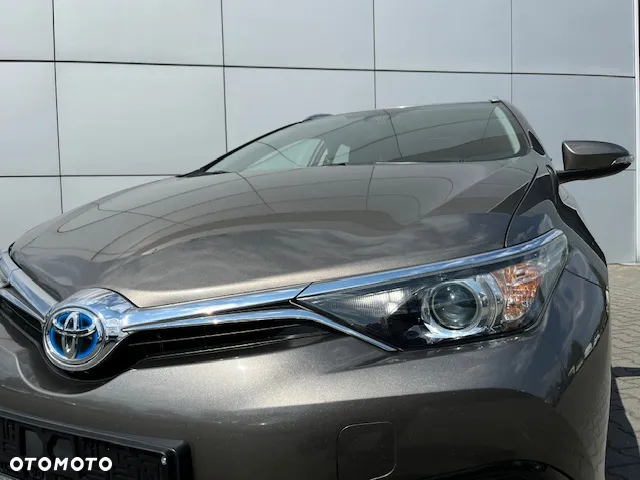 Toyota Auris Hybrid 135 Active - 5