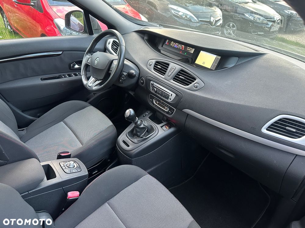 Renault Scenic 1.6 16V 110 Paris - 17