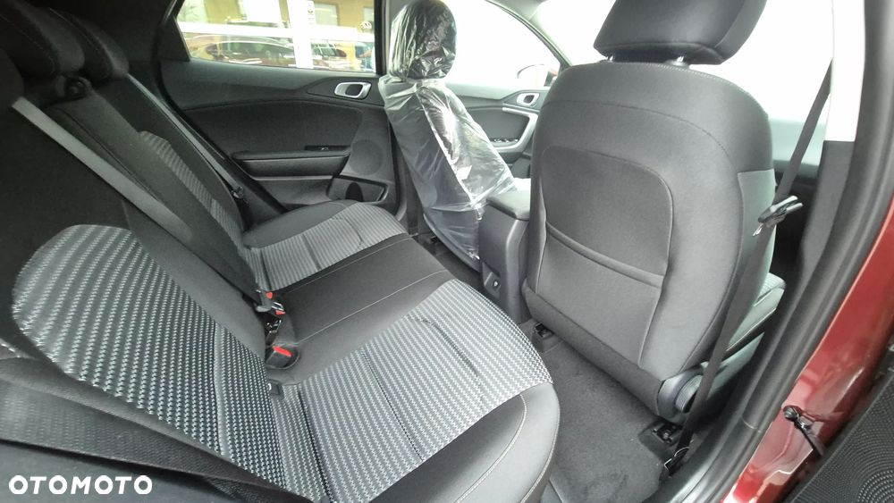 Kia XCeed 1.6 T-GDI M DCT - 16