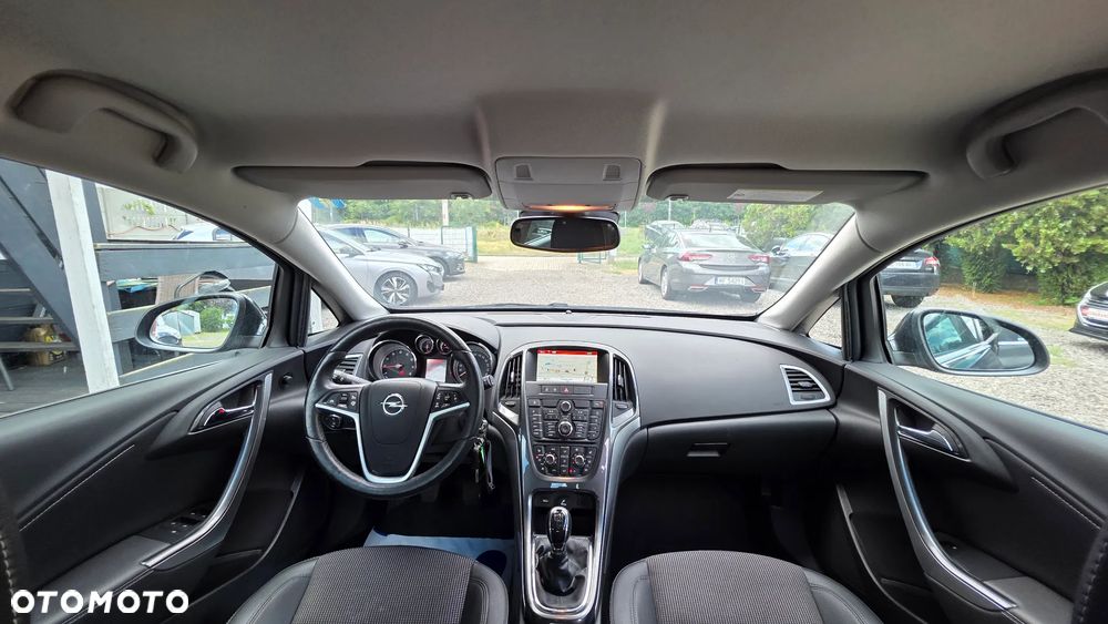 Opel Astra 1.4 T Cosmo EU6 - 5