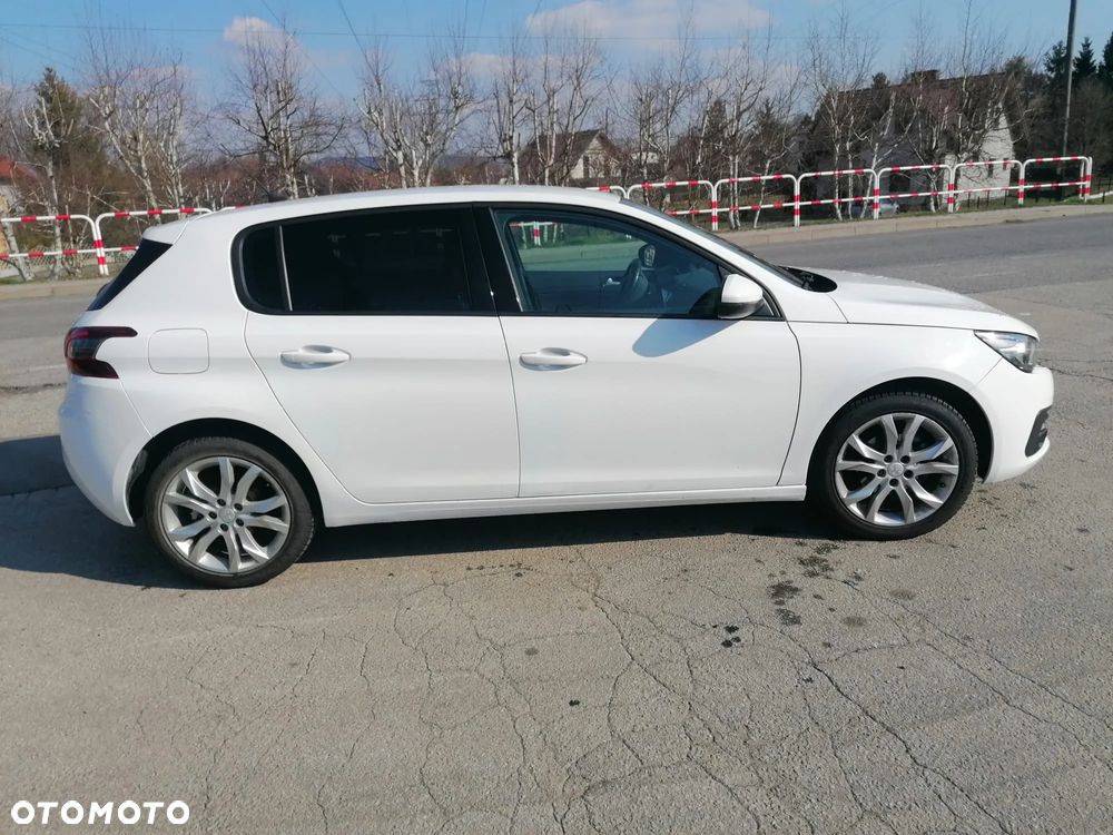 Peugeot 308 - 4
