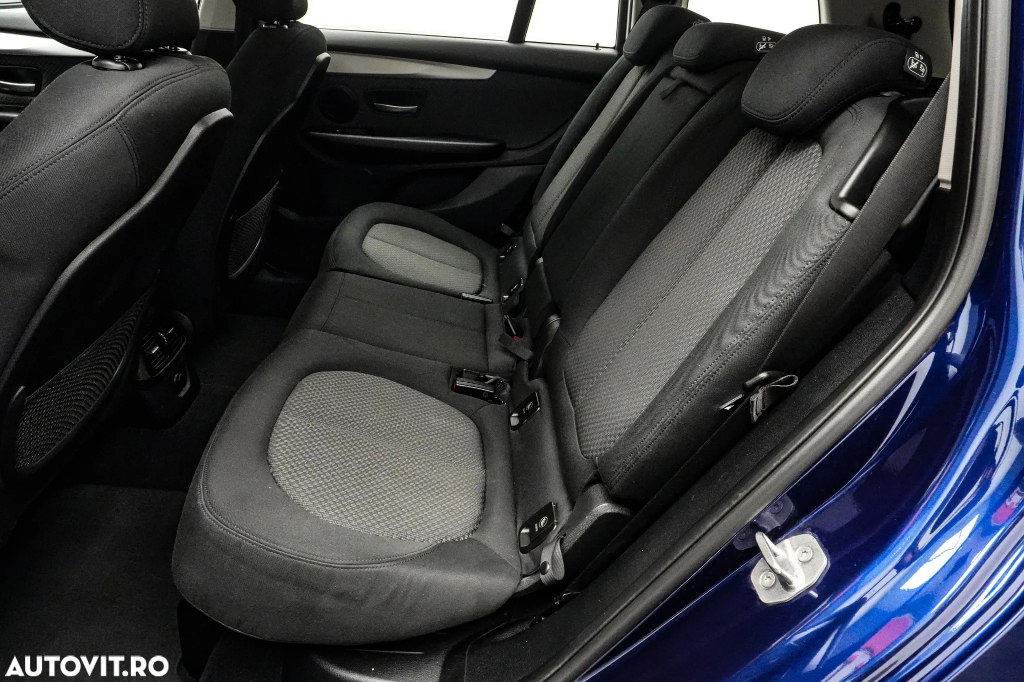 BMW Seria 2 216d Advantage - 13