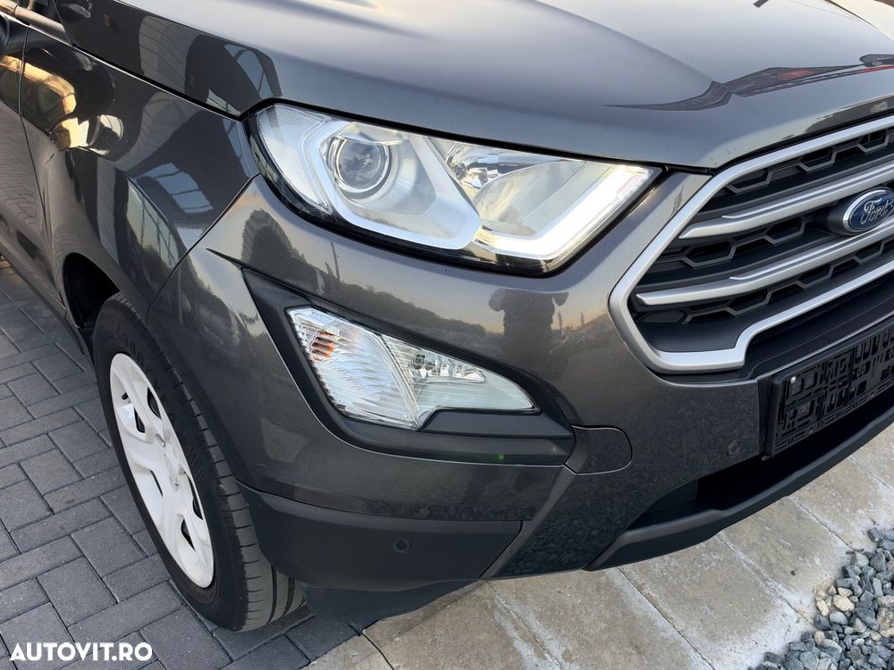 Ford EcoSport - 24