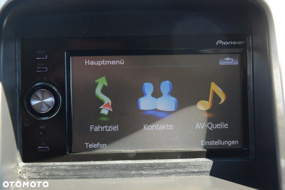 Chevrolet Captiva - 39