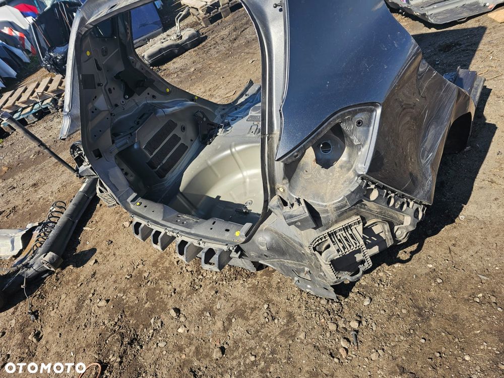 BŁOTNIK LEWY TYŁ/ PAS WANNA / BŁOTNIK PRAWY TYŁ FORD FIESTA MK8 NH - 5