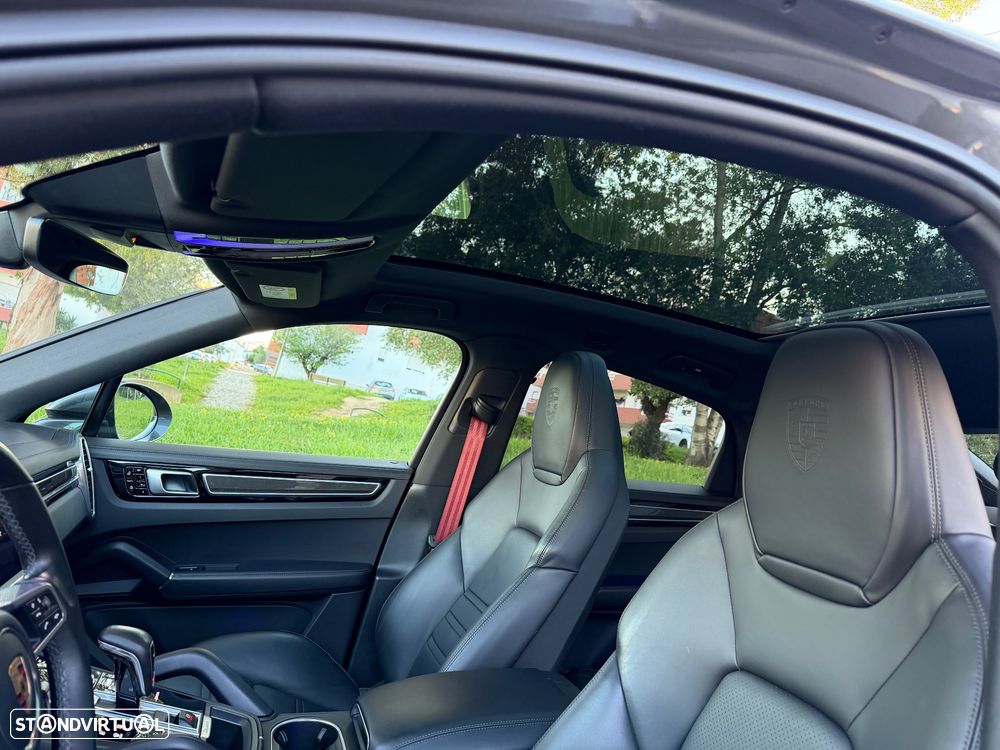 Porsche Cayenne Coupé - 12