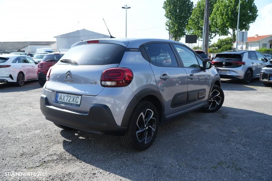 Citroën C3 1.2 PureTech Shine - 3