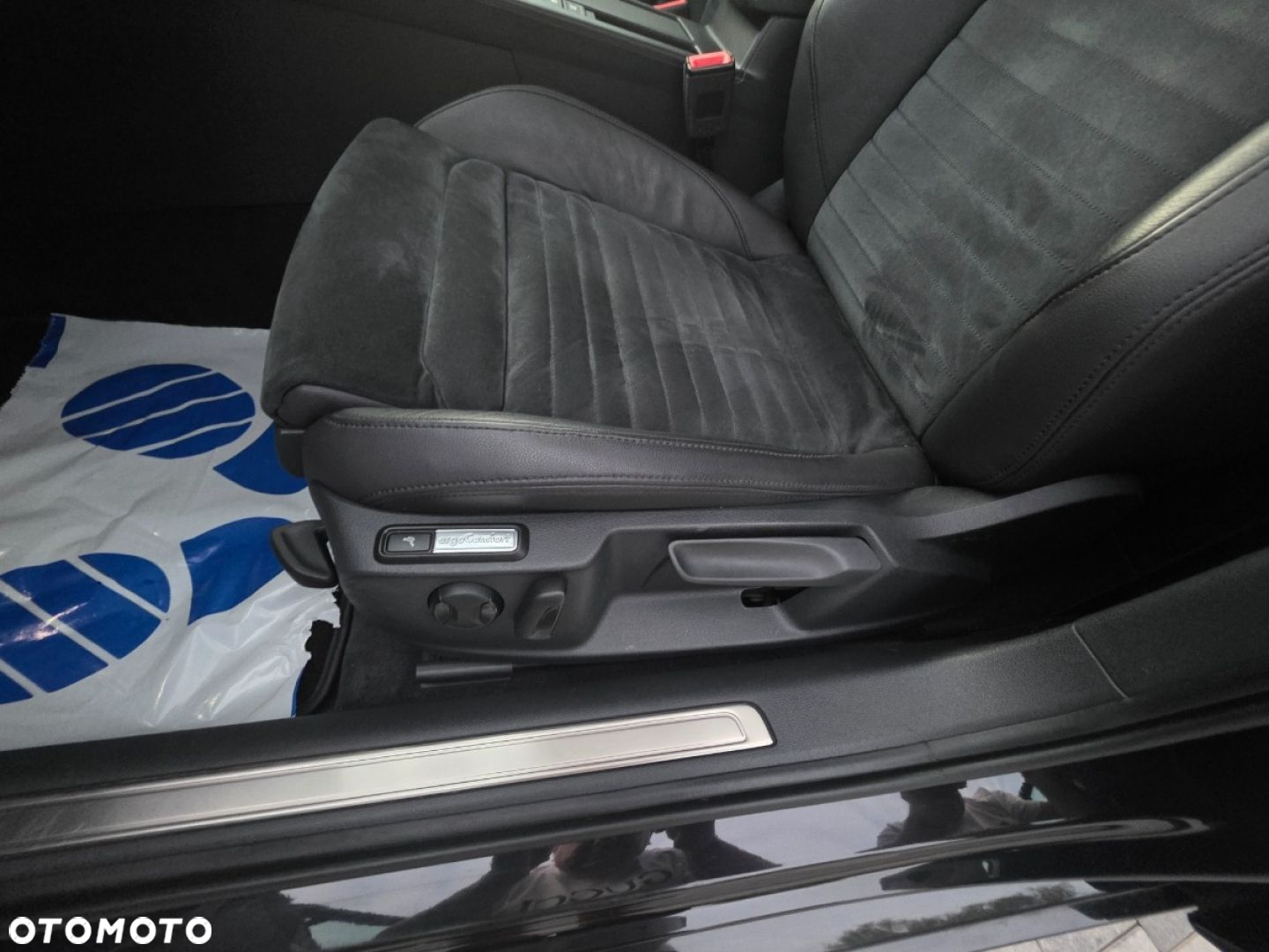 Volkswagen Passat - 11